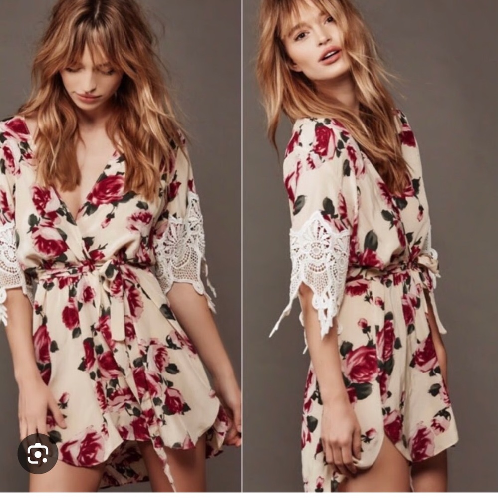 Stone Cold Fox Floral Blouse with Lace Accents